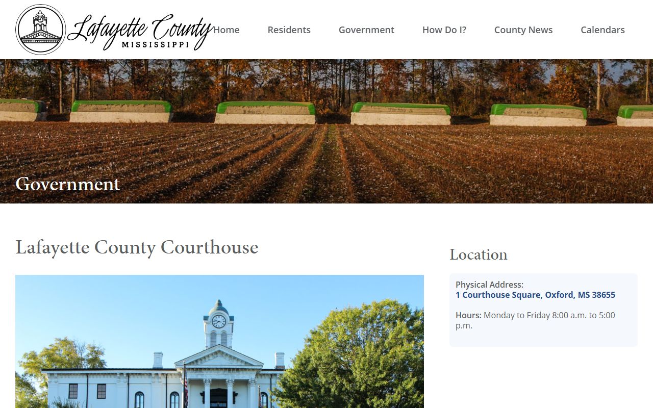 Lafayette County Courthouse facility page for court records on the Oxford Square